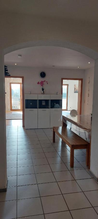 Grosse Tolle 4 Zimmer Ferienwohnung Im Herzen Des Odenwaldes Moerlenbach Exterior photo